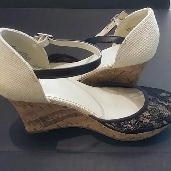 Apt. 9 Shoes Apt 9 Womens Wedge Shoes 8 Medium Poshmark